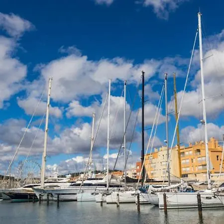 Cap D'agde, 2 Pieces, 4 Personnes - Fr-1-723-160 * Agde